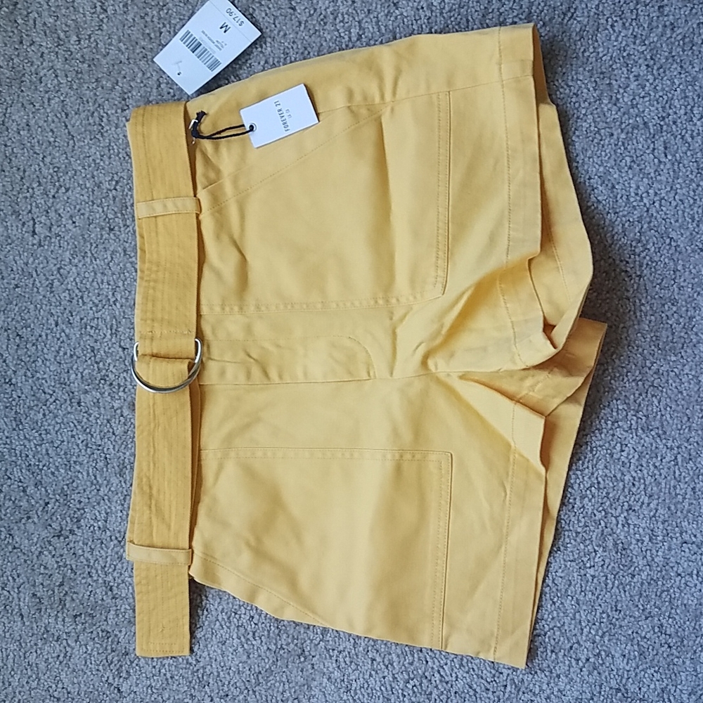 NWT Forever 21 Yellow Woven Shorts, Size M